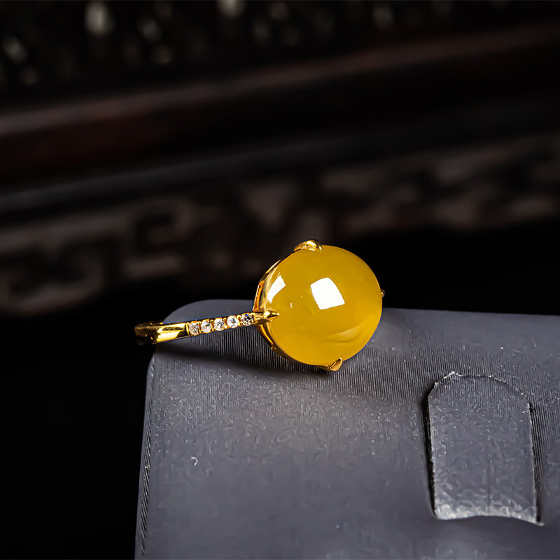 翡翠黄翡戒指冰糯种黄色戒面蛋面18k金镶嵌天然a货玉石戒指女士款