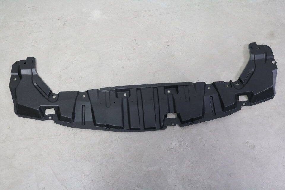 m6挡泥板发动机适用于比亚迪前杠下挡板总成车底防护板