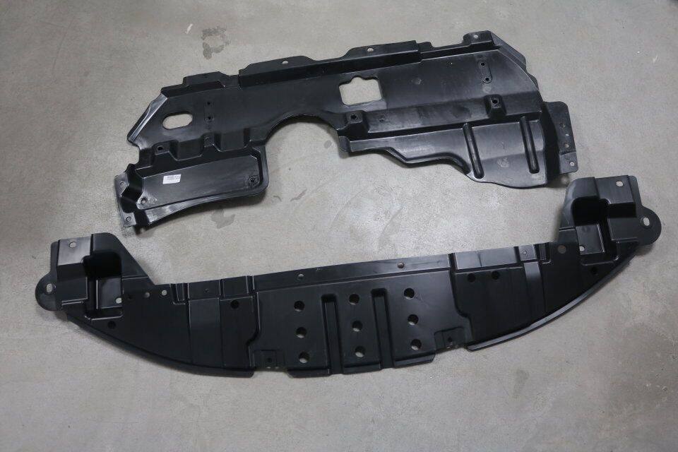 护板适用于比亚迪速锐前杠下e5g5水箱发动发动机车底防护板