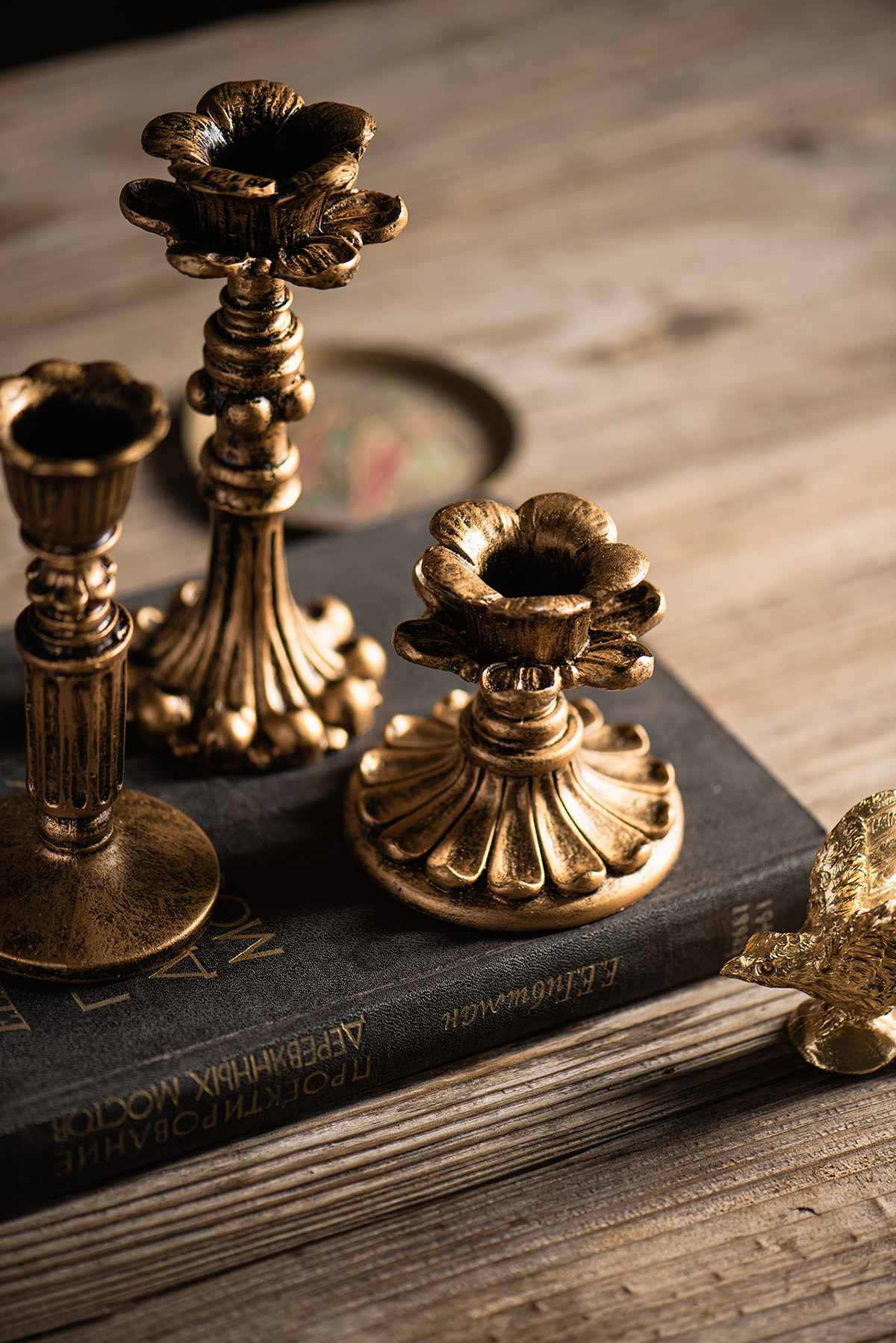 欧式复古树脂仿铜烛台餐桌婚礼布置摄影道具烛台
