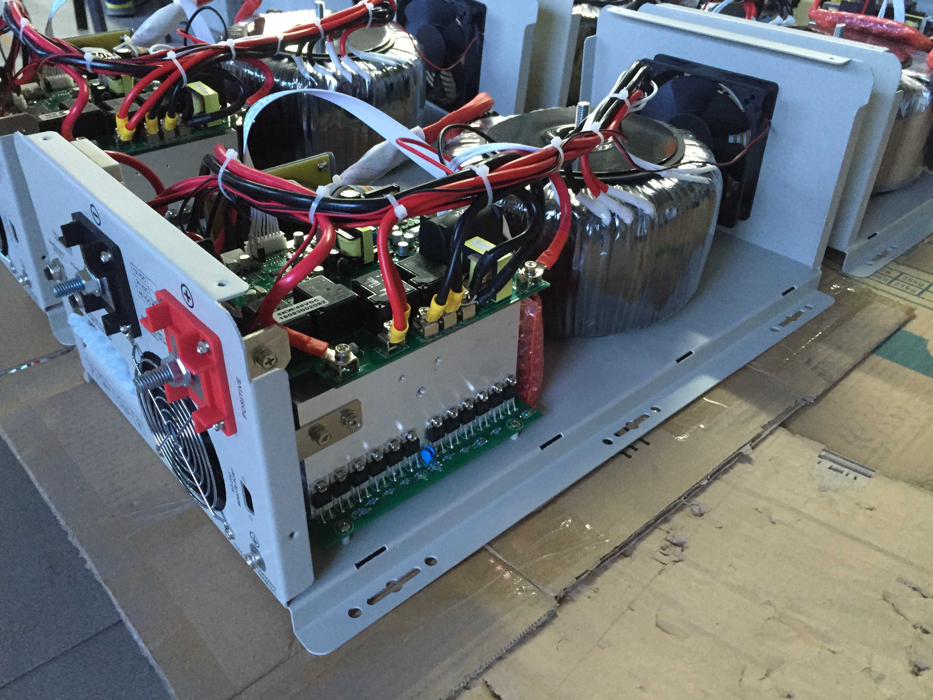 工频纯正正弦波逆变器1000w3000w5000w8000w房车专用12v24v36v48v96