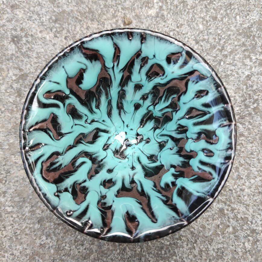 建盏铁胎绿松松石釉面神兽青龙建盏