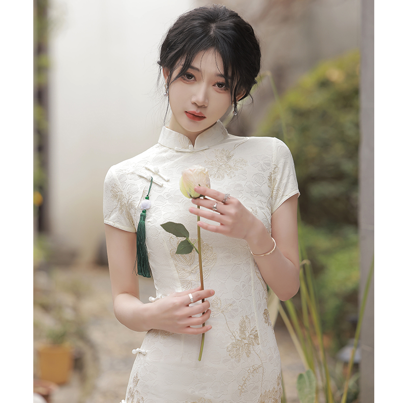 蕾丝旗袍2022年新款气质年轻款长款少女改良连衣裙中国风绣花女夏