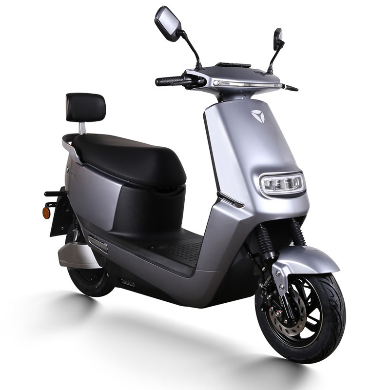 雅迪冠能配件e6电动车劲远版脚垫炫酷改装塑料更多电动车零