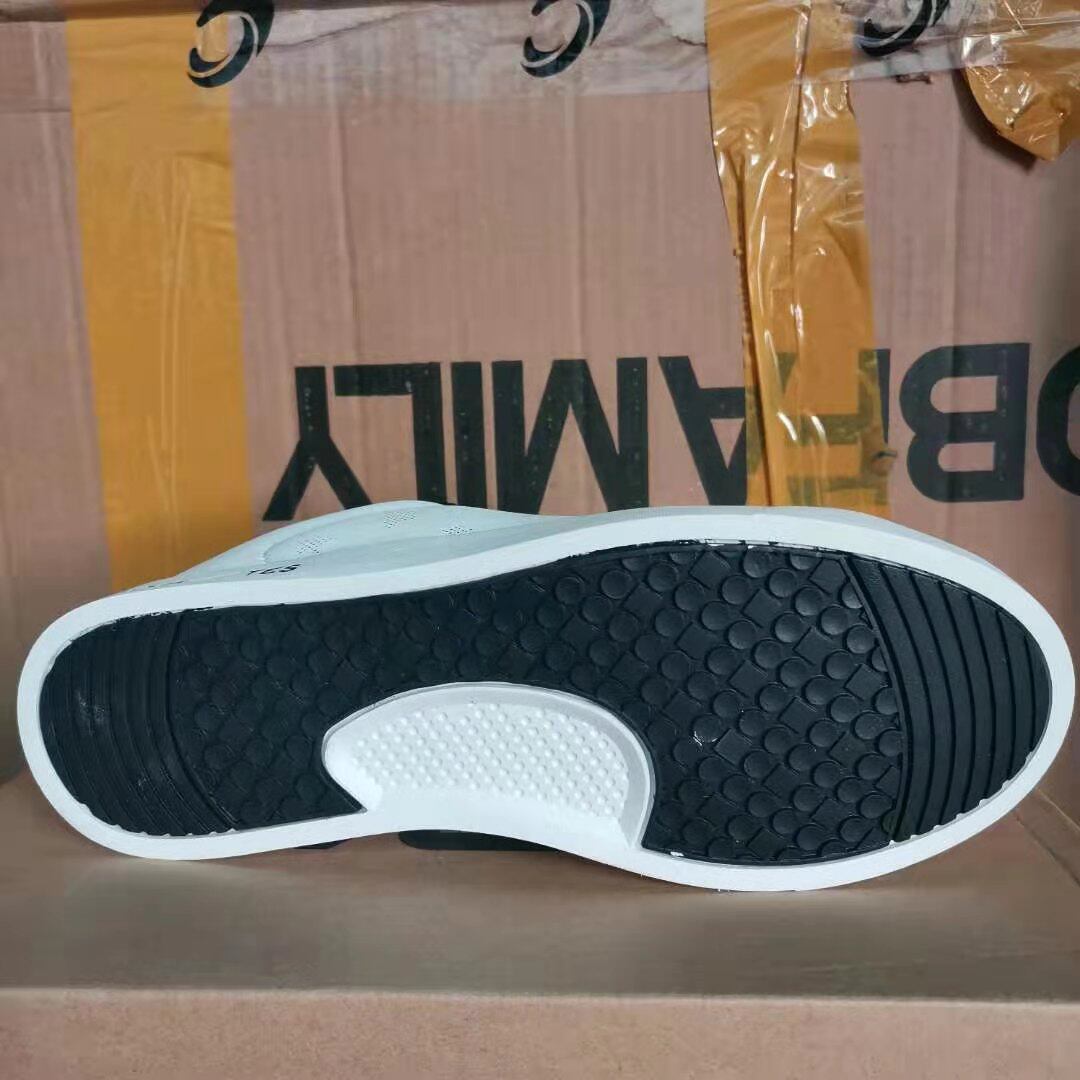 超杯时尚女运运动鞋88622缓震防滑跑步鞋