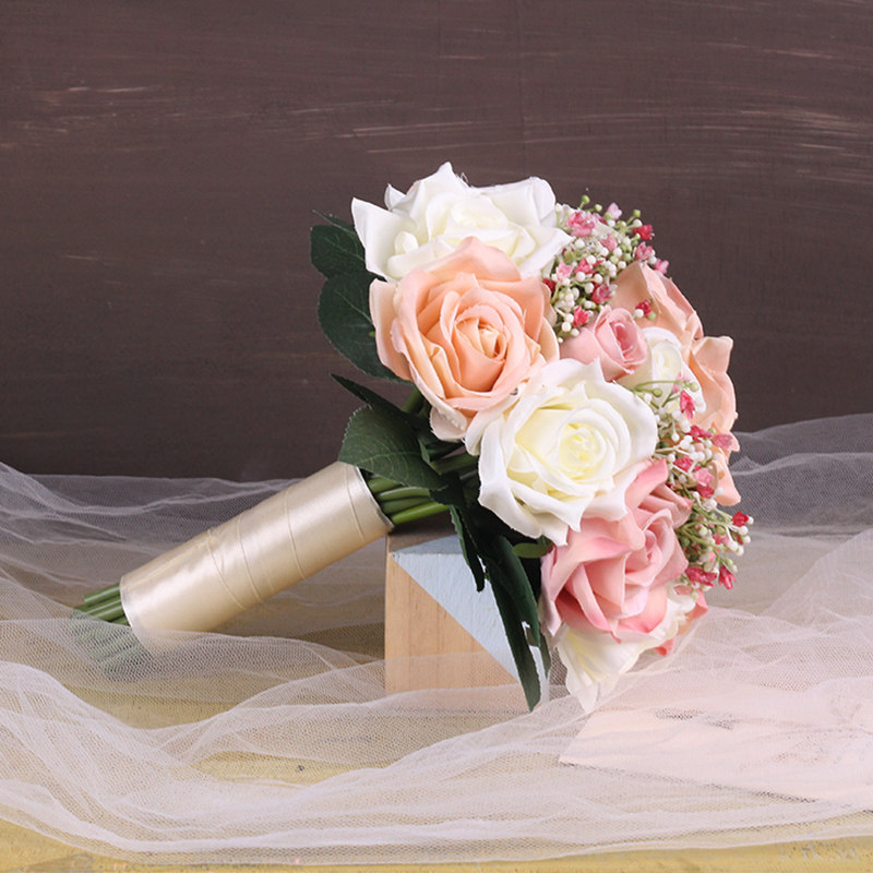 手捧玫瑰花韩式新娘结婚绸缎粉白仿真摄影婚礼新娘手捧花