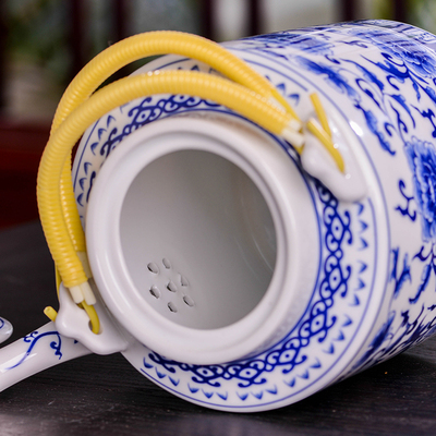 景德镇陶瓷茶壶大容量凉水壶大号青花冷热水壶老式提梁壶泡茶家用