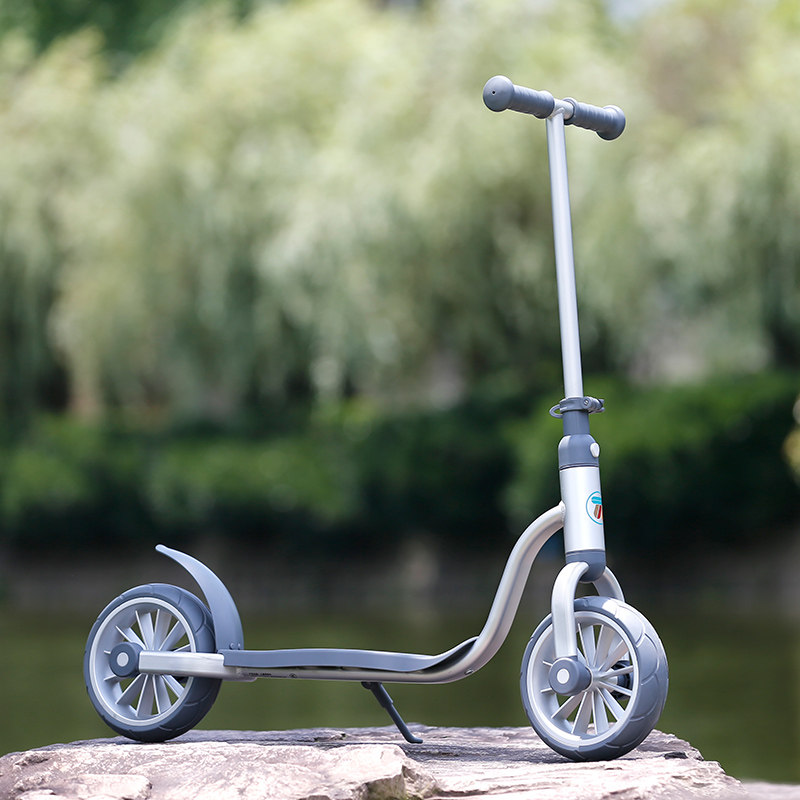 ins宝宝加宽滑板车铝合金26岁滑轮后轮脚刹两轮滑滑板车