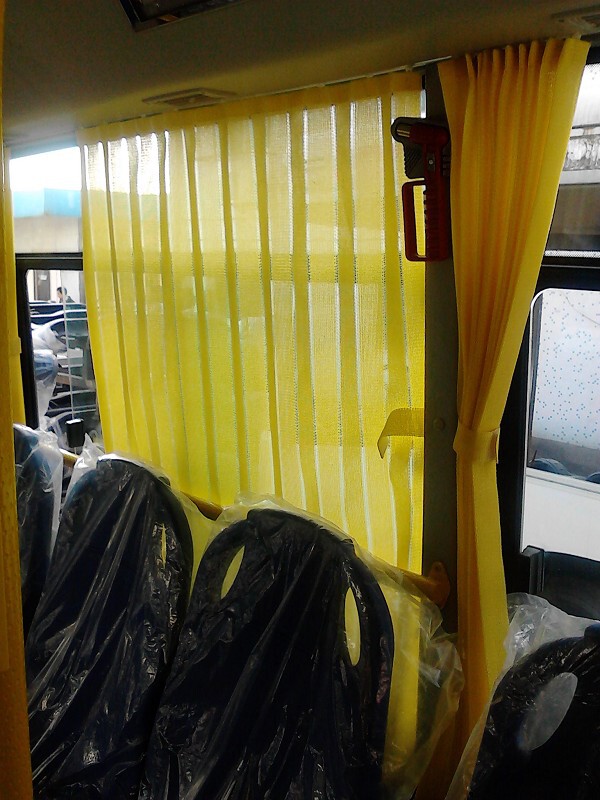 厂家直销定制整车斯特中巴专用折叠车用窗帘