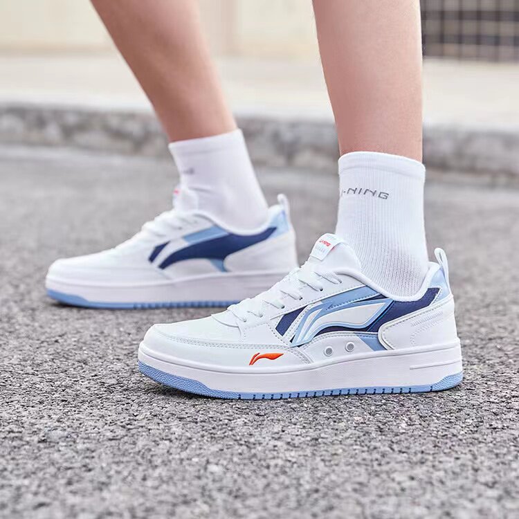 李宁2022运动天迹系列男子减震回弹经典板鞋板鞋