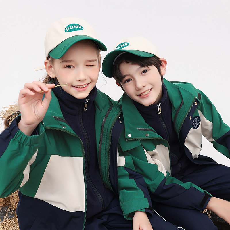 澜洋贝贝初一小学生冲锋衣班冬装三件件套班服加厚校服