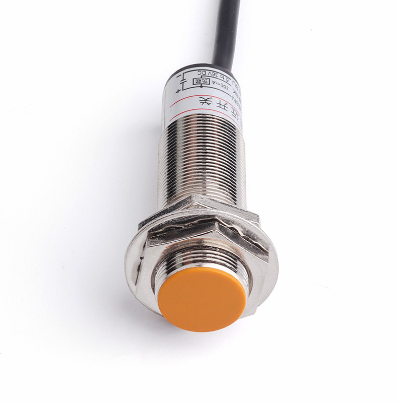 电容接近开关m18检测金属透明物体感应传感器ljc18a3az感应开关