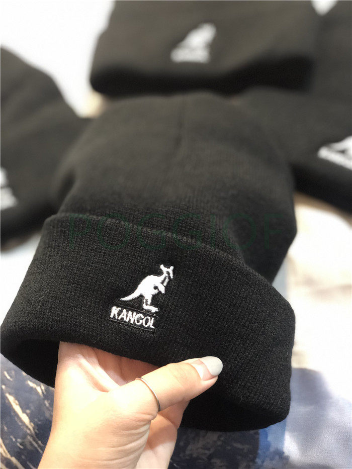 针织poggiofkangol袋鼠帽冷字母刺绣logo黑色保暖帽子