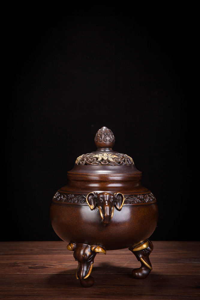 官方巧生炉博物馆陈巧生缠枝莲福象熏炉铜摆件仿古香熏灯炉