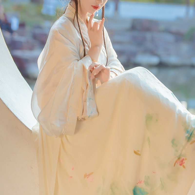 清水溪·汉初玉镜台 双十二新款 晋襦刺绣交领大袖两件套襦裙汉服