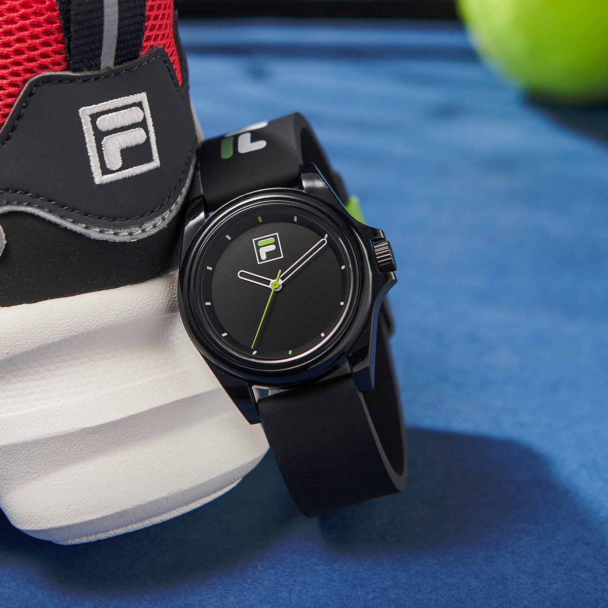 fila斐乐手表男女士情侣表学生运动防水潮流硅胶斐乐表男正品6114