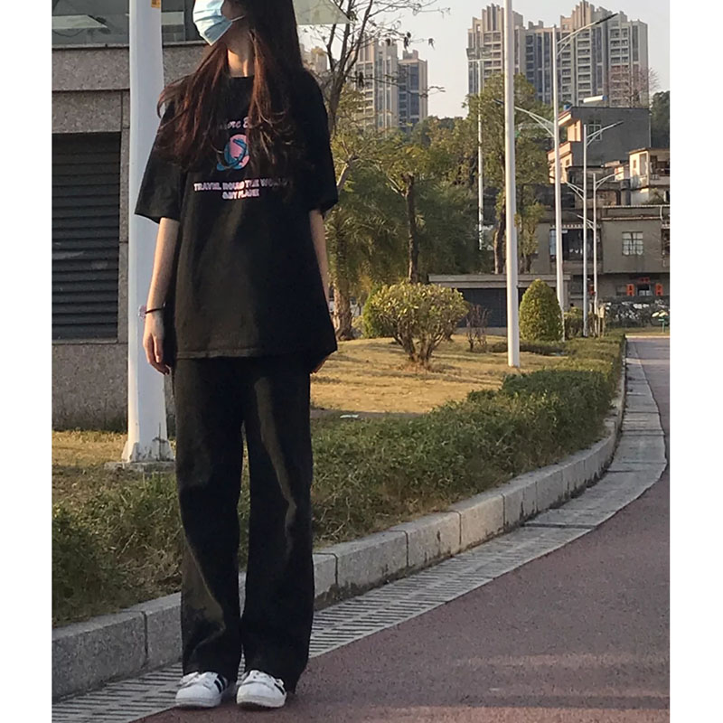 黑色牛仔裤女2022新款春夏直筒宽松显瘦阔腿高腰垂感拖地韩版裤子