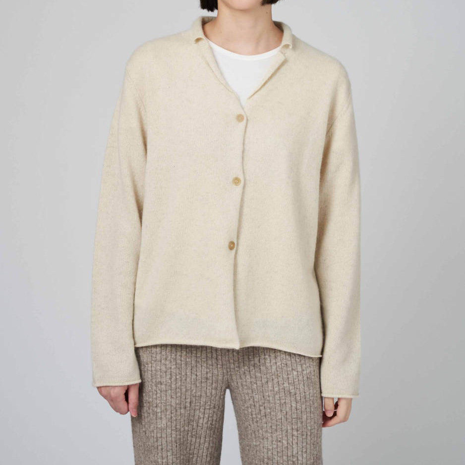 klee好白商店原色白牛绒西装领开开襟毛衣秋冬毛针织衫