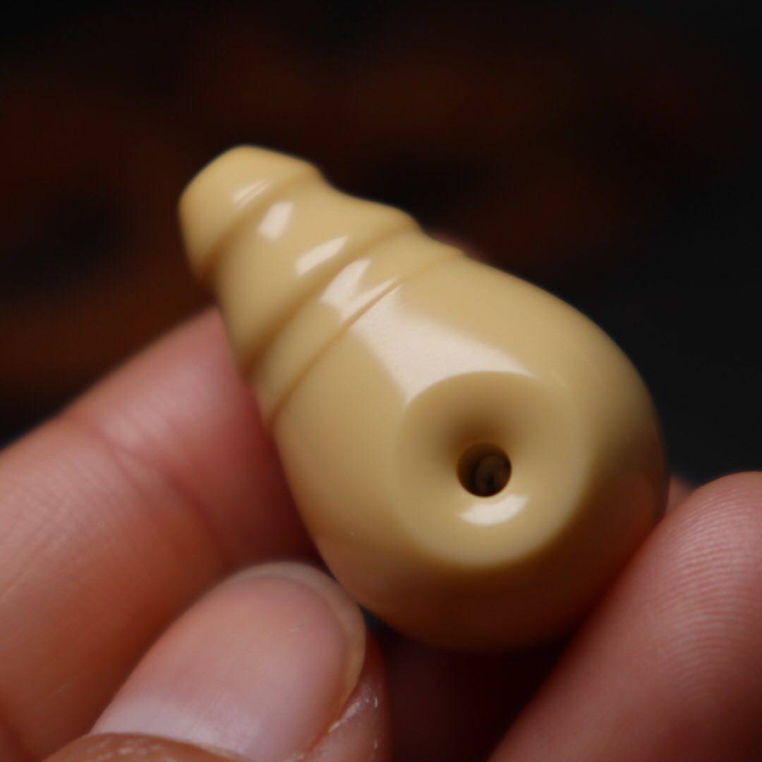 三通大帝文玩金膏玉玉化料苏奶嘴一体佛头佛珠其它首饰