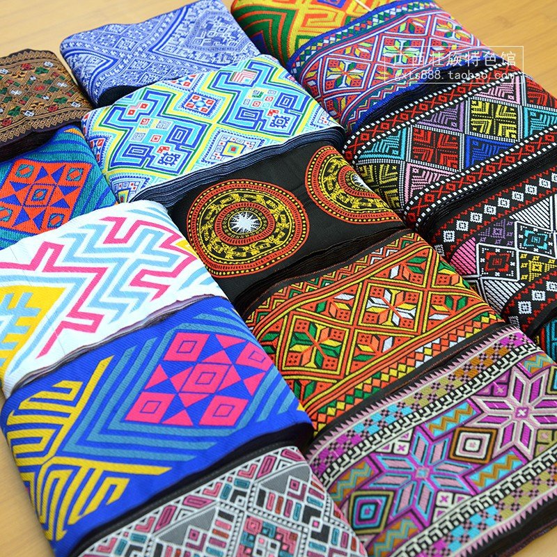 广西壮族特色壮锦织带民族服装设计图案布料衣帽装饰壮锦