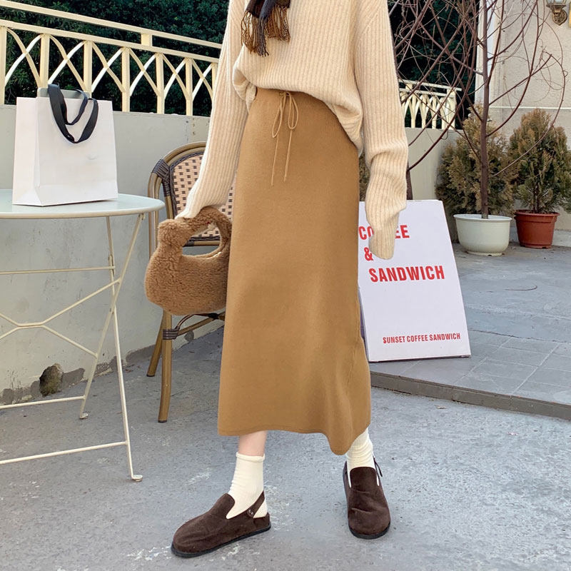 针织卡其色半身裙秋冬天毛衣高腰显瘦鱼尾裙包半身裙
