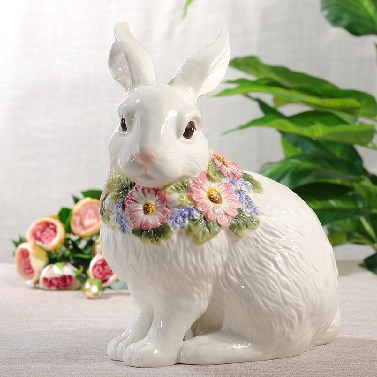摆件姹紫嫣红兔子陶瓷家居饰品电视柜客厅玄关生日礼品摆件