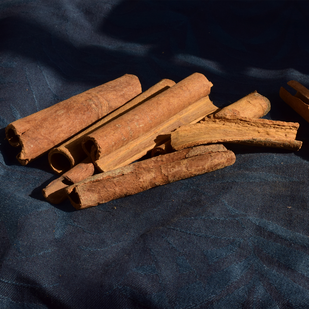 肉桂烟桂广西防城梧州桂皮香料调料另售八角花椒