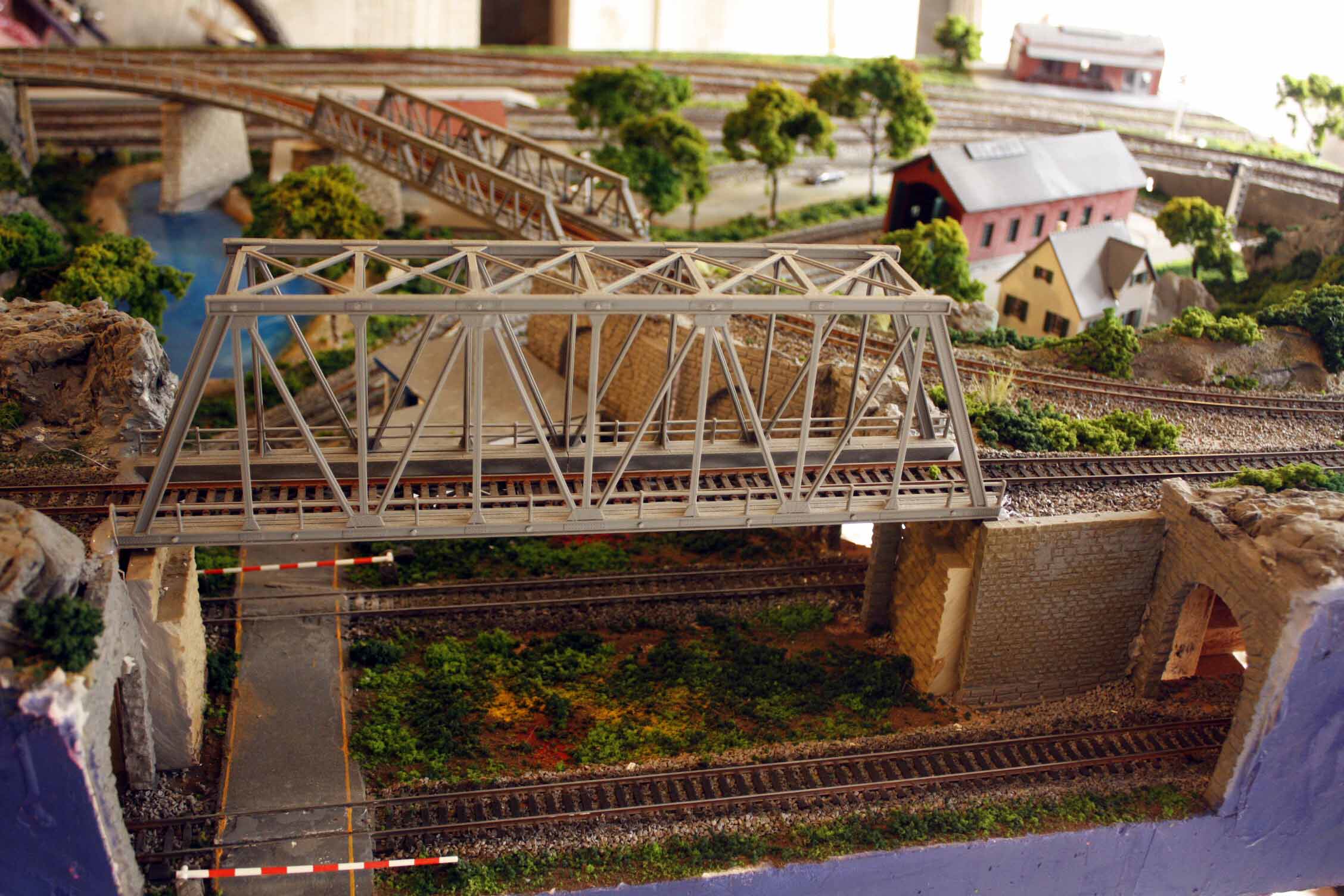 ho火车铁道模型微型沙盘 车站铁路沙盘 仿真模型火车轨道玩具场景