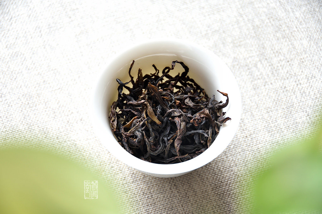 2021贡香凤凰单丛春茶乌岽山狮头脚村80克顺丰凤凰单丛