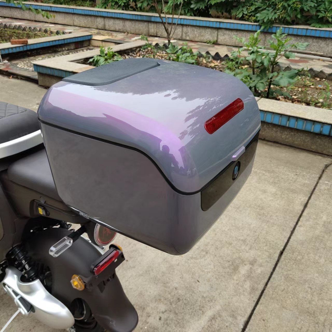 雅迪冠能电动车dm6de8dt6dq6定制款尾箱后备方形大容量改装电动车后备