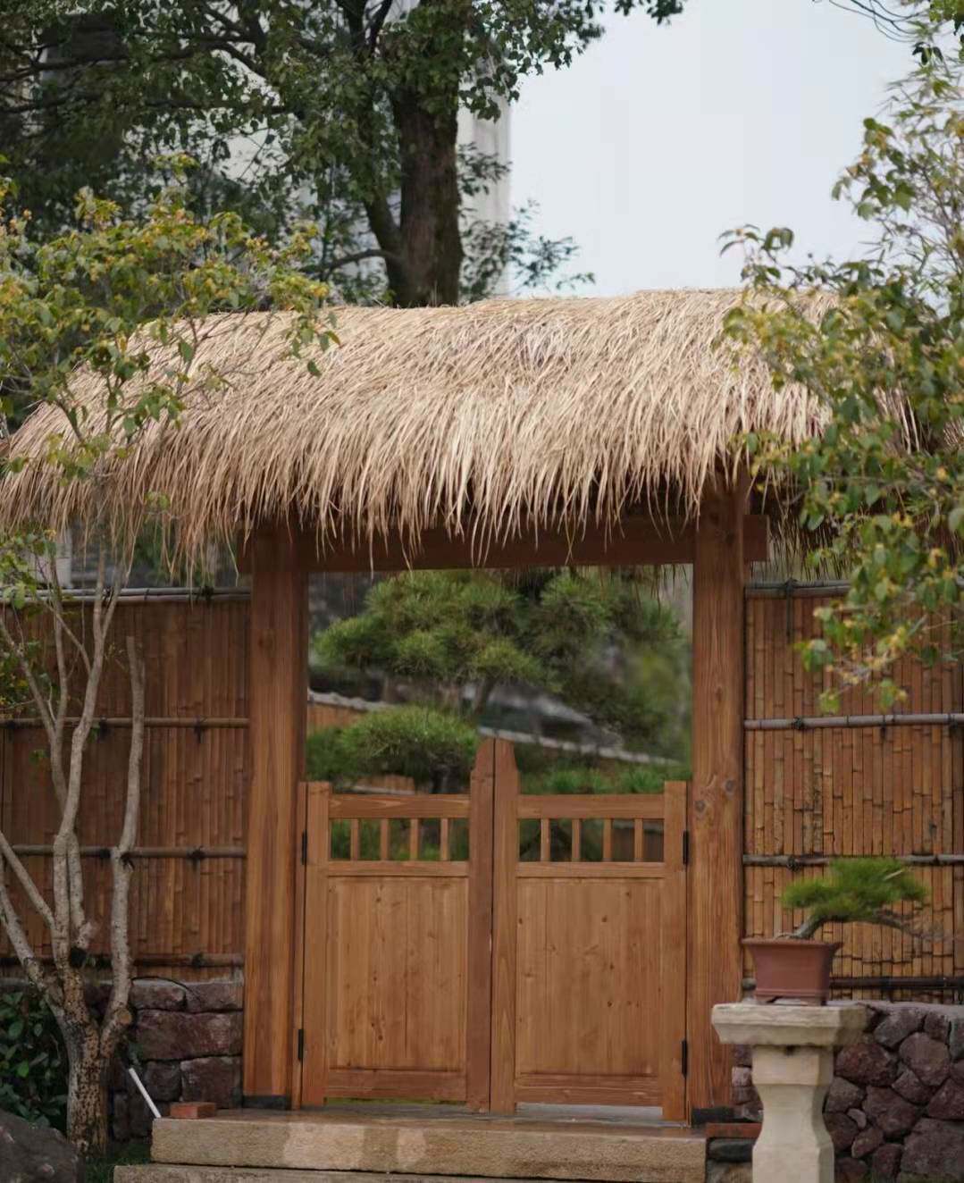 户外防腐栅栏篱笆门楼日式庭院院门花园围栏大型篱笆