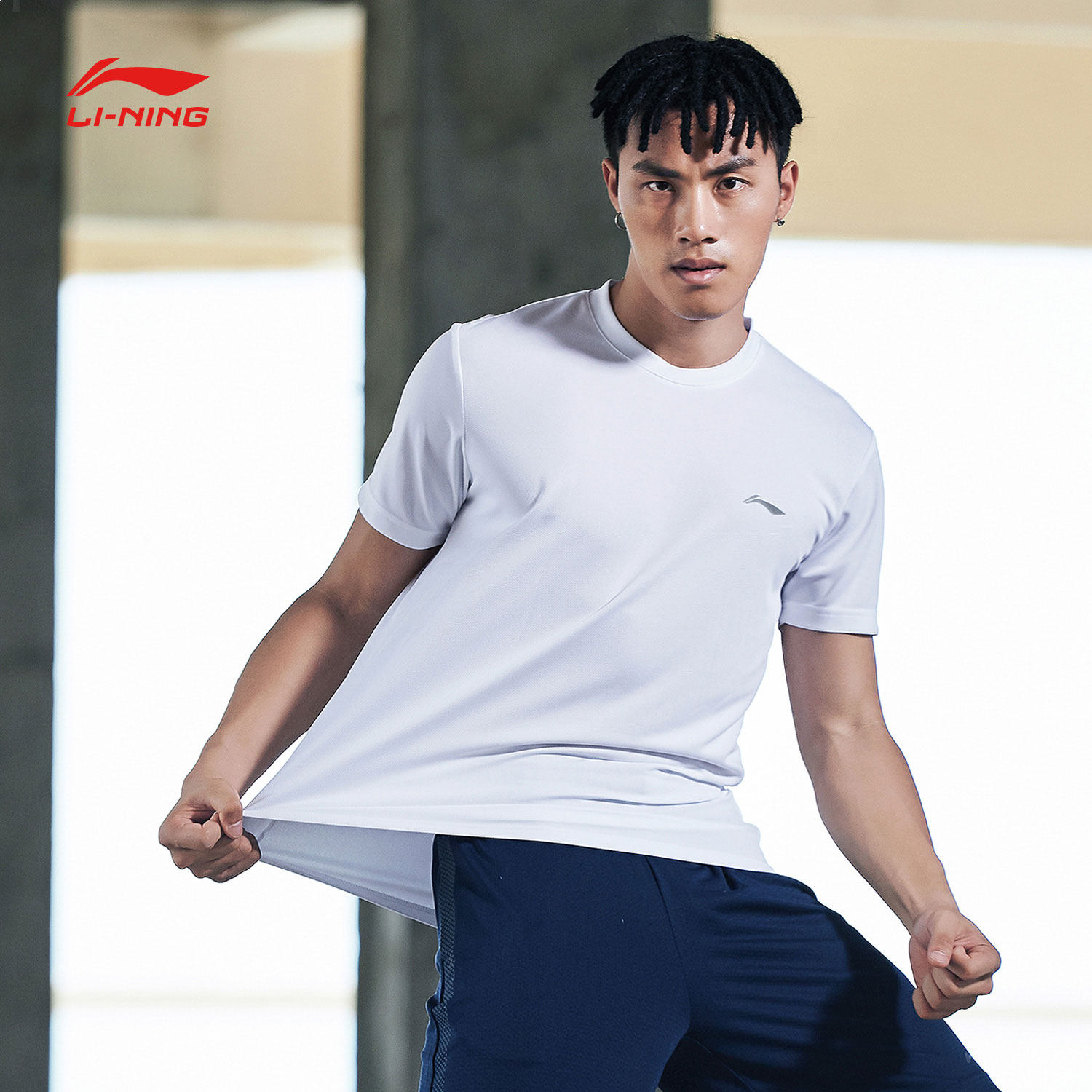 李宁短袖t恤男士速干综合训练服凉爽圆领短装夏季运动服atsl225