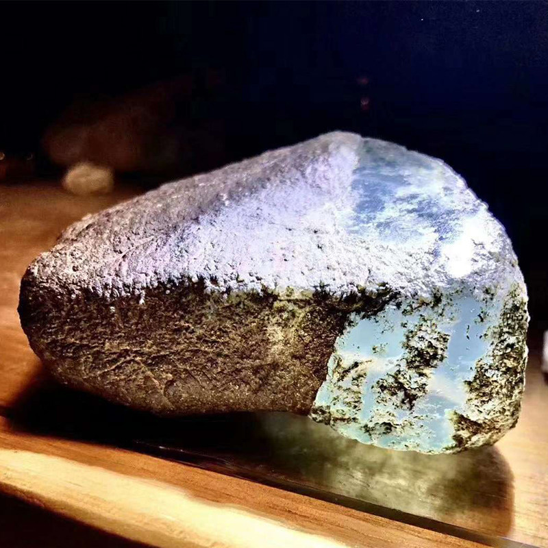 缅甸天然翡翠原石玉石毛料手镯料蒙包料冰种帝王绿牌珠宝奇石