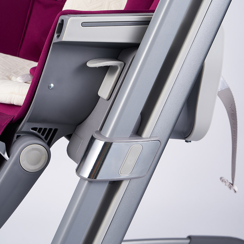 英氏宝宝餐椅婴幼儿童吃饭椅子多功能可调节豪华餐椅10098007