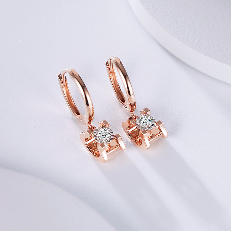诗华珠宝玫瑰金钻石耳扣女牛头钻石耳钉彩金耳饰