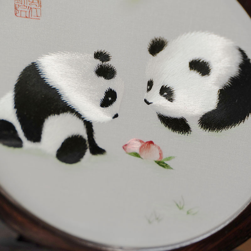 蜀江锦院双面蜀绣双熊猫刺绣中国国风四川礼品伴手刺绣
