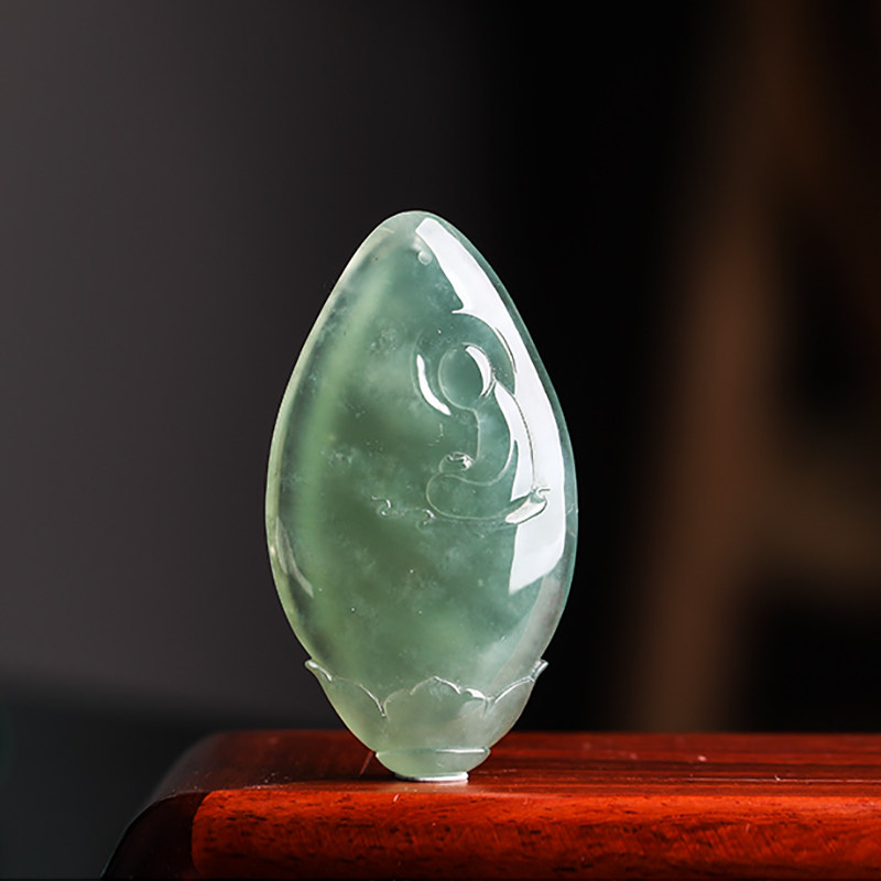 122珠宝莲花悟道老坑冰种起胶晴水绿翡翠挂件颈饰