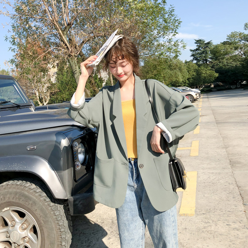 绿色小西装外套女2021年春季新款韩版宽松休闲一粒扣chic网红西服