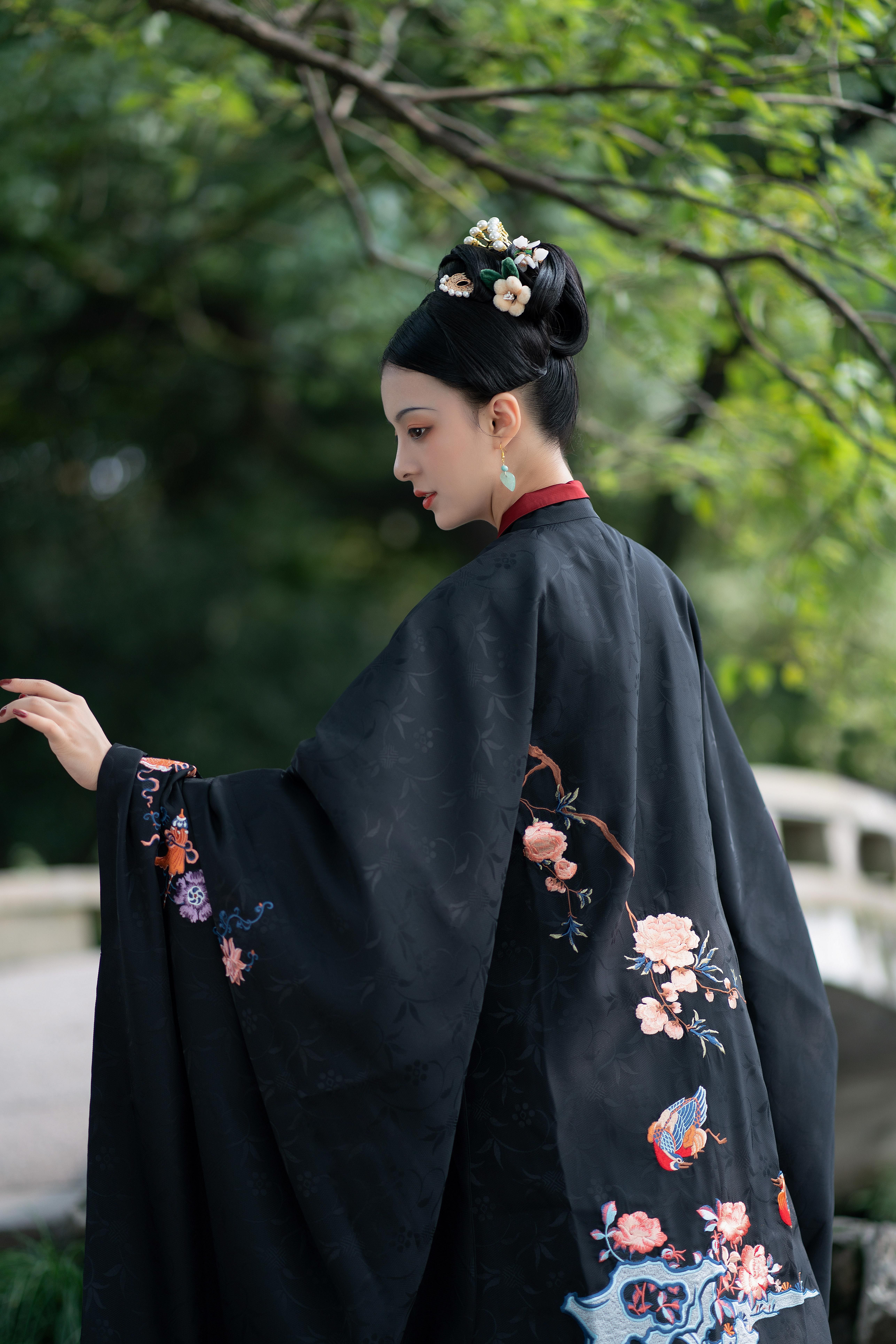 帝尧汉服2020秋冬新品传统明制绣花立领斜襟汉服