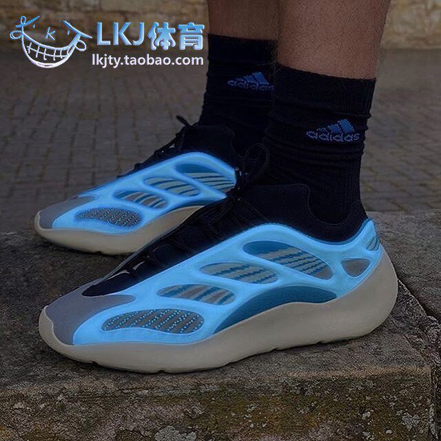 adidasyeezyv3极光蓝晶石椰子g54850gy0260gy0189跑步鞋