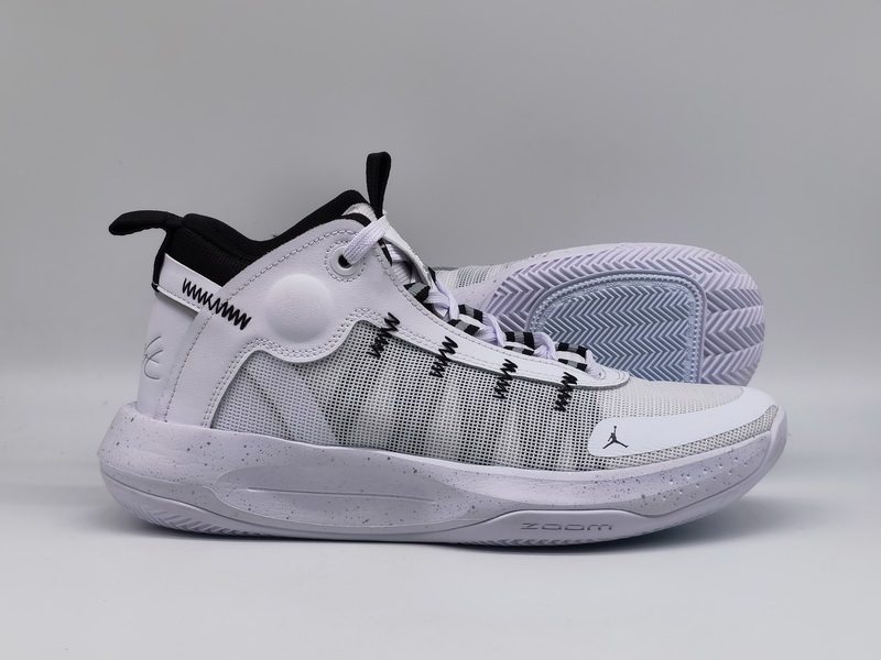 嗜鞋如命jordanjumpman2020aj男子实战篮球球鞋篮球鞋