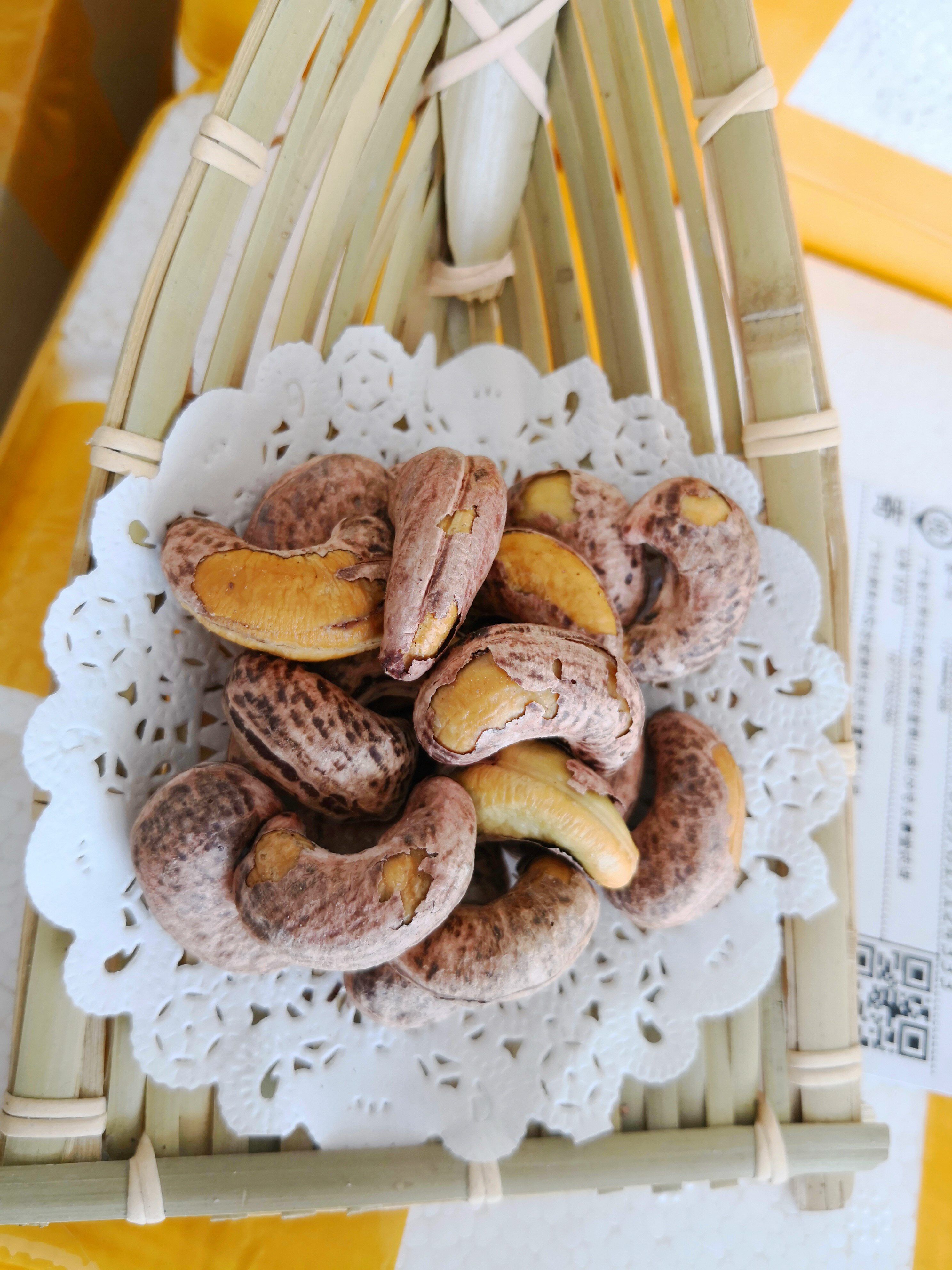 包邮 坚果 越南平阳八婆带皮盐焗炭烧腰果八婆 八婆腰果 无干燥剂