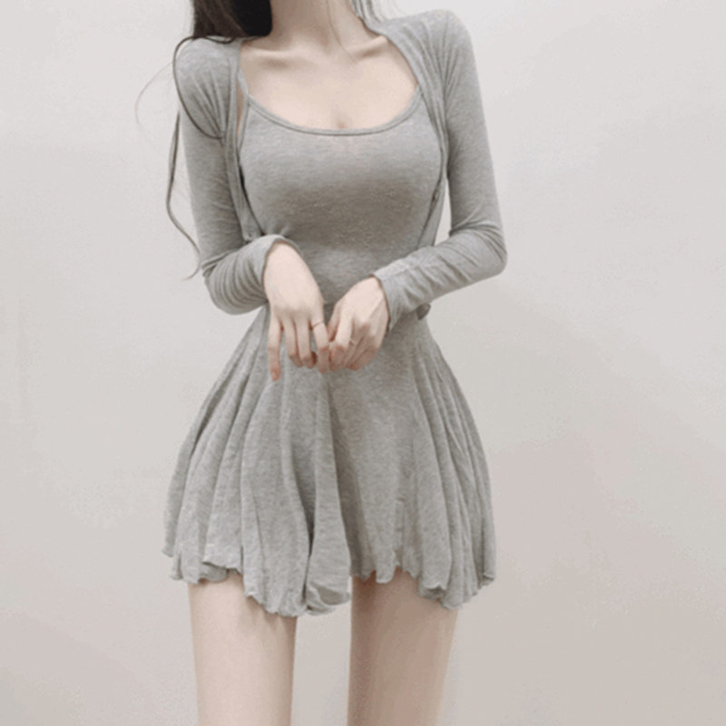 低胸裙子直播衣服主播性感吊带连衣裙夏季女神范连衣裙