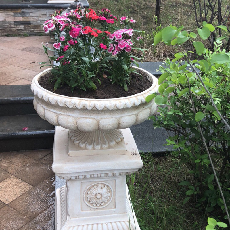 欧式别墅户外庭院花园特大花盆室外阳台布置花盆