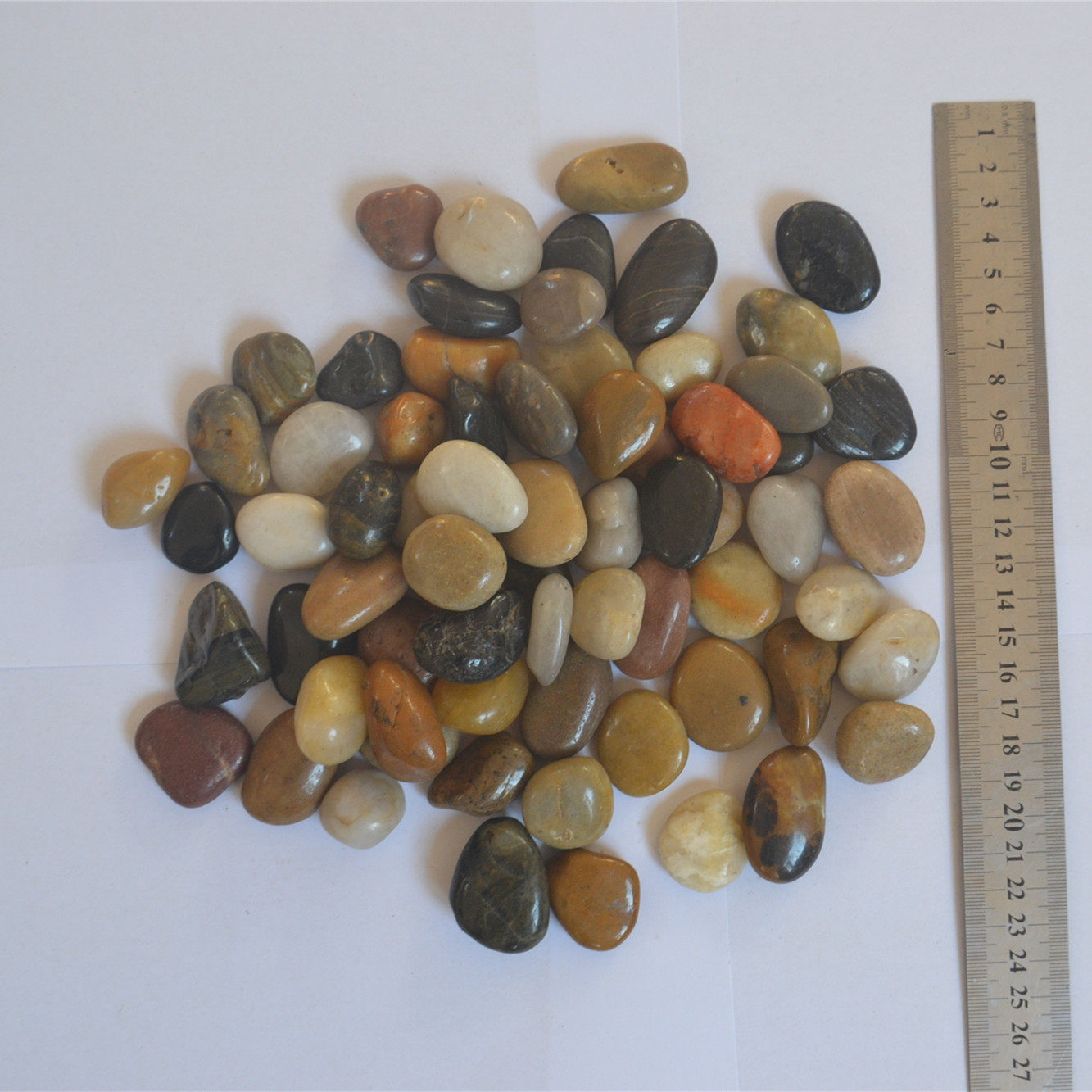 热卖园艺造景花盆雨花石庭院鹅卵石石庭院鱼缸花苗其它园艺用品