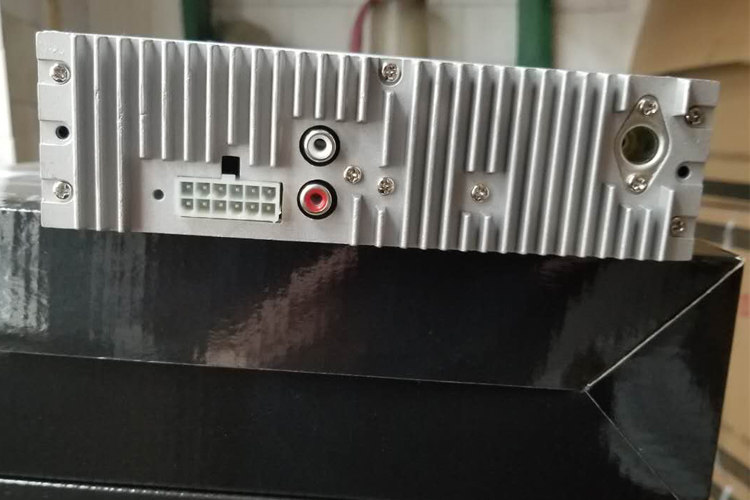 汽车手机五音功放喊话录音插卡接手车载扩音器扩音器