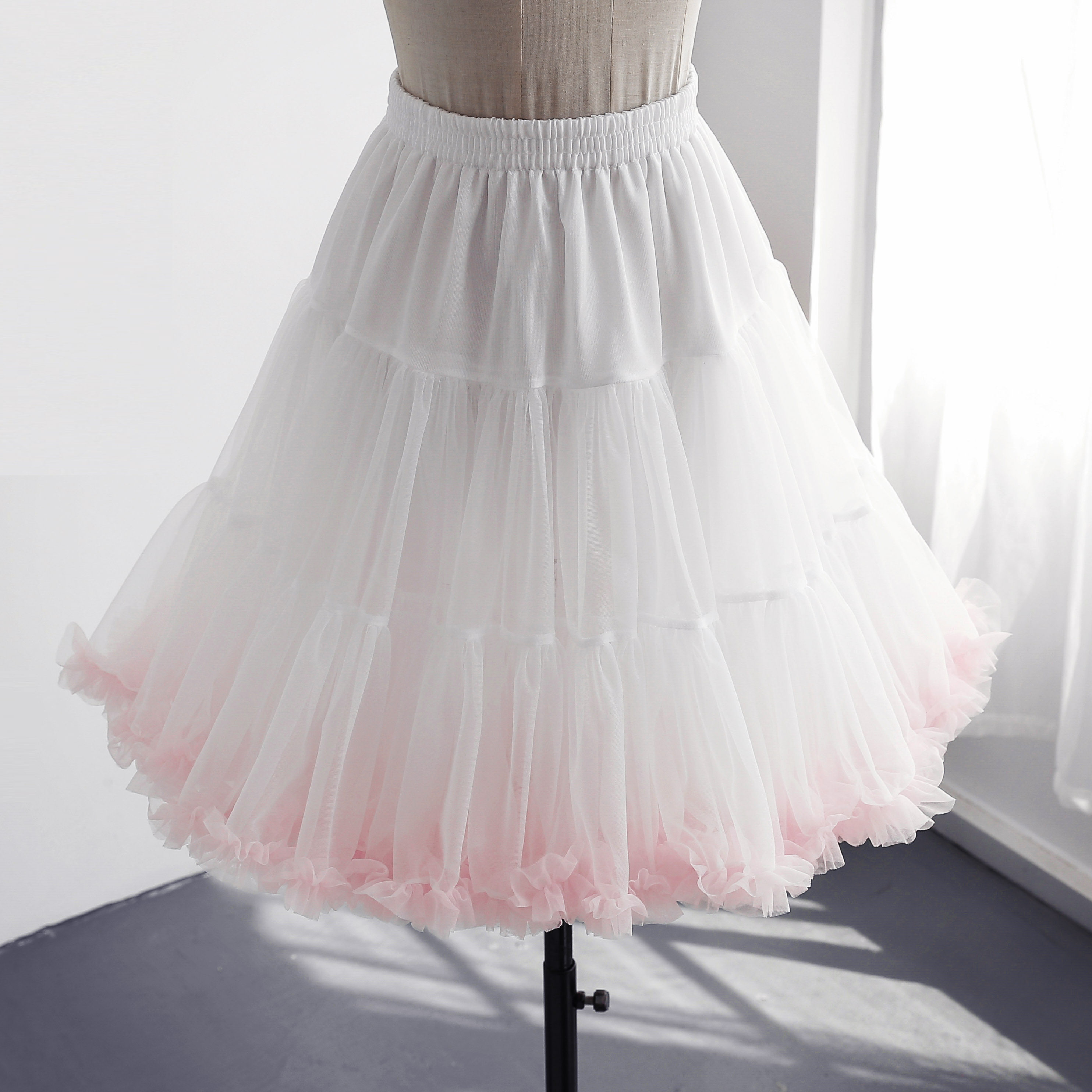 彩虹泡芙lolita裙撑云朵洛丽塔日常暴力无骨软纱婚纱裙撑