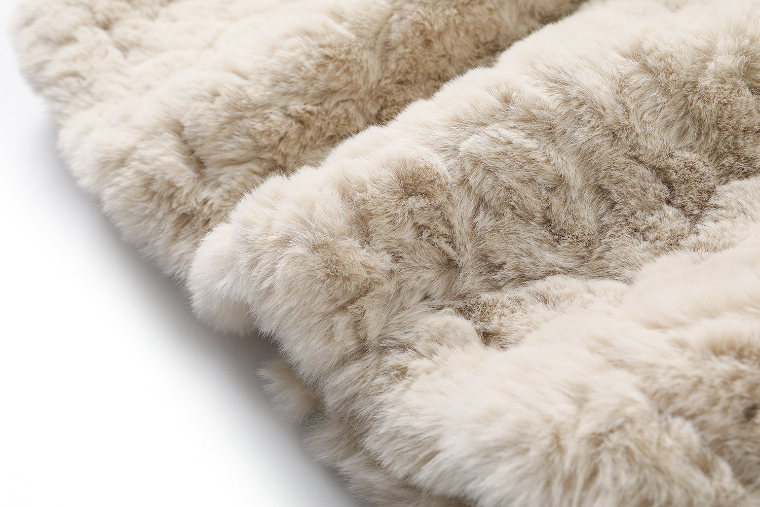 vegachang仿獭兔绒外套女秋冬韩版皮毛一体气质毛绒大衣