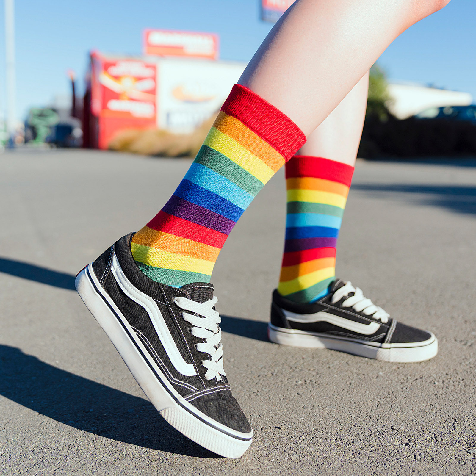 彩虹条纹袜子女中筒袜韩国糖果色长袜女ins潮街头男日系网红长筒