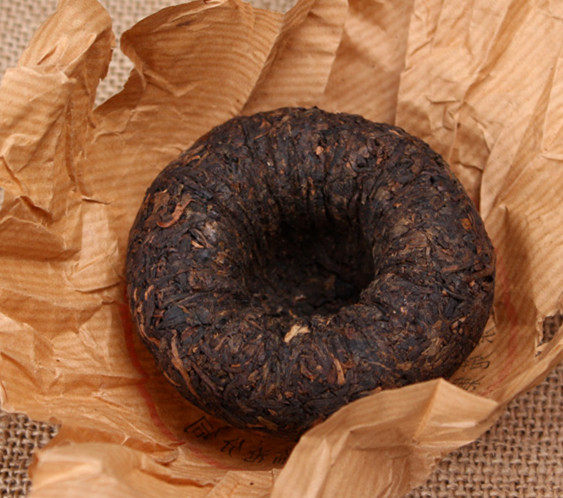 云南临沧沱茶98年健身老生普洱茶100克普洱